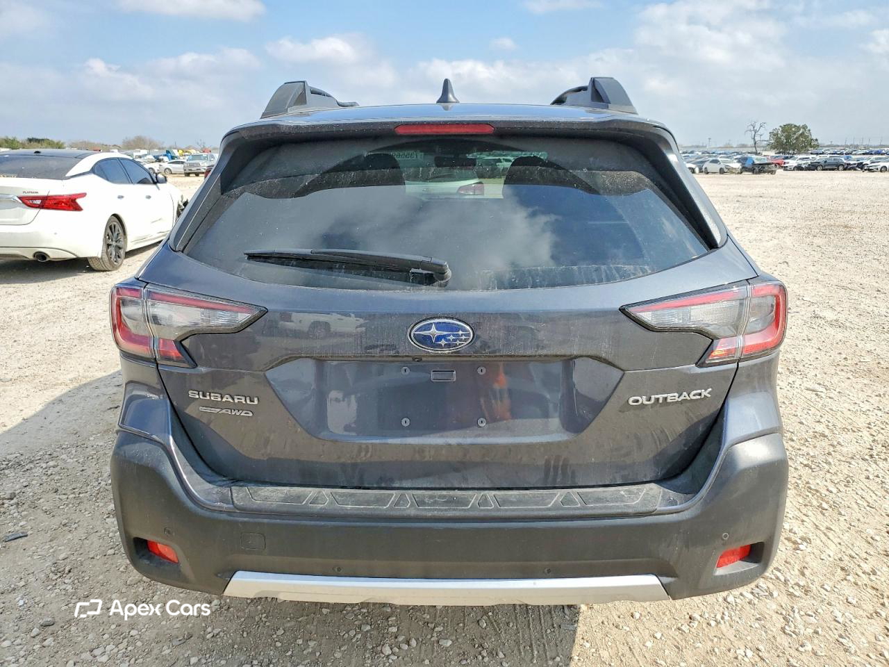 Subaru Outback 2025