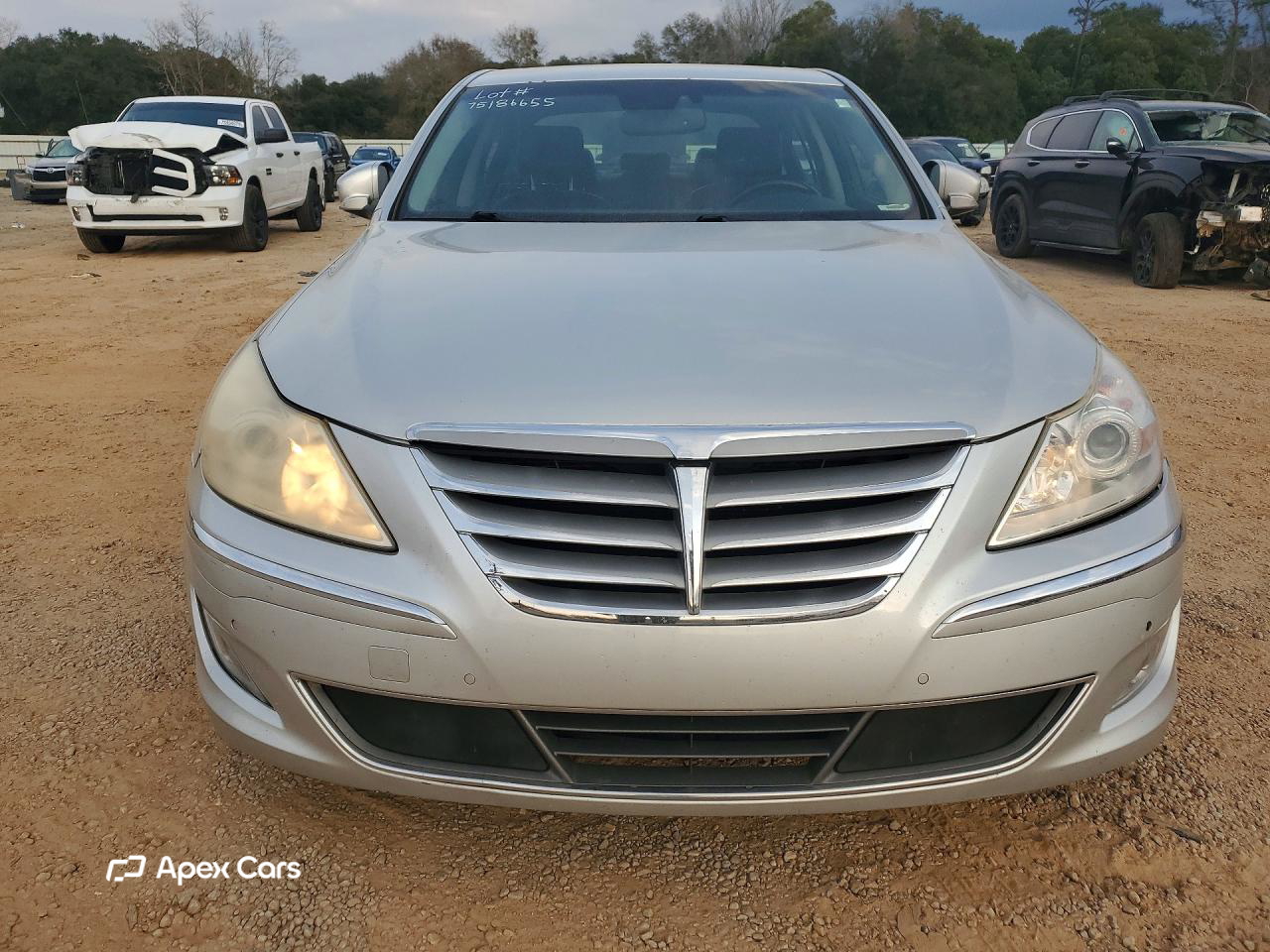 Hyundai Genesis 2012