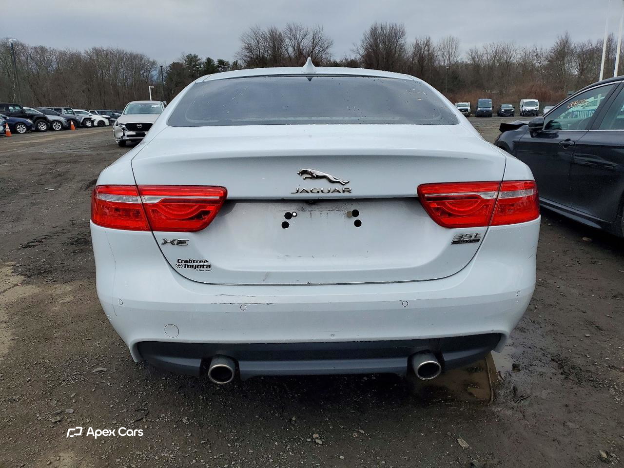 Jaguar XE 2018