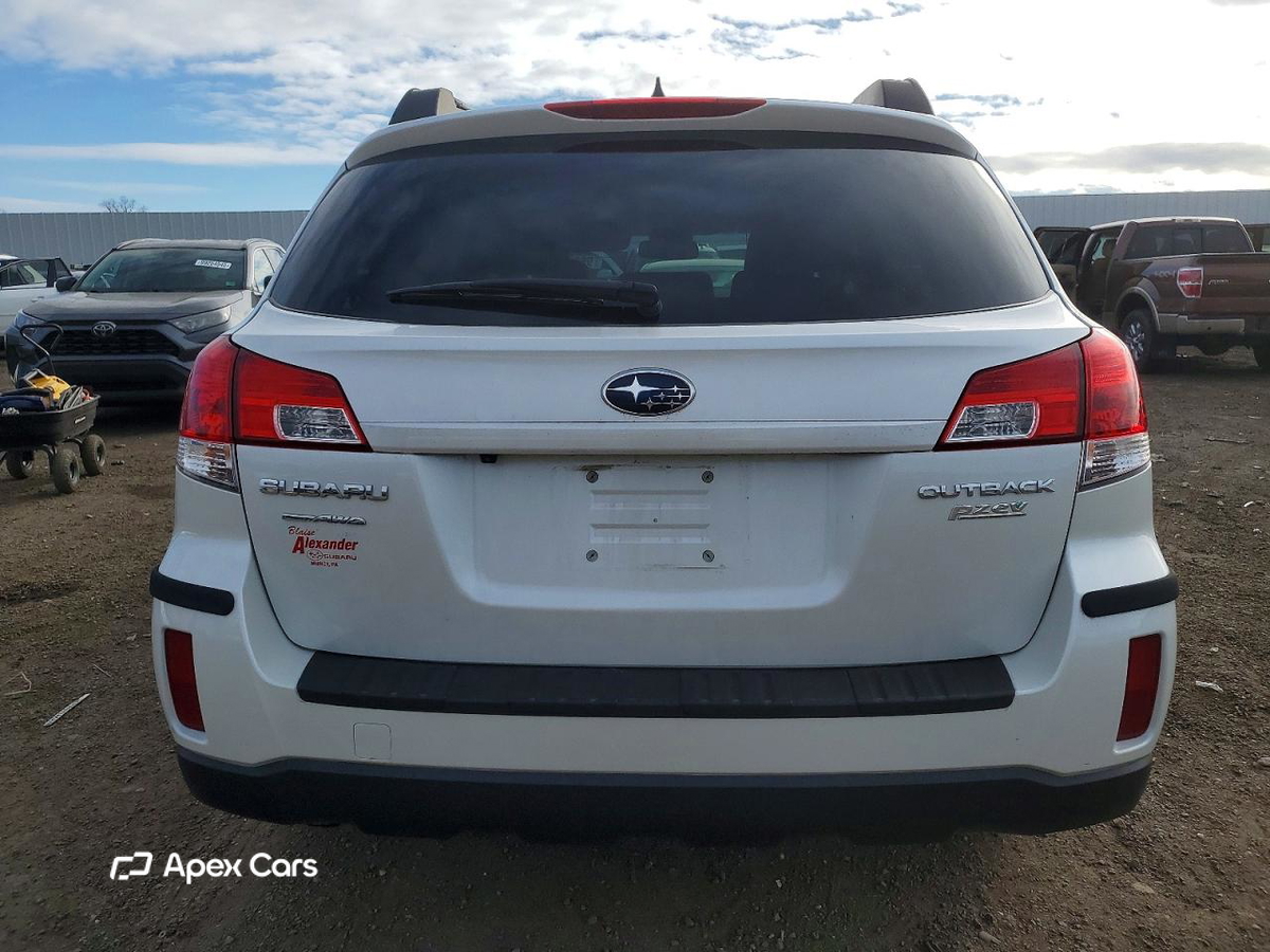 Subaru Outback 2011