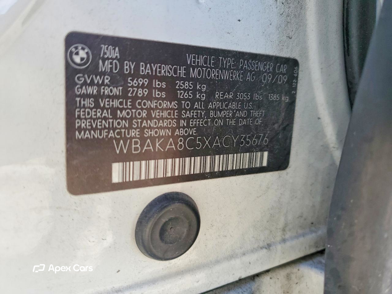 BMW Series 7 2010