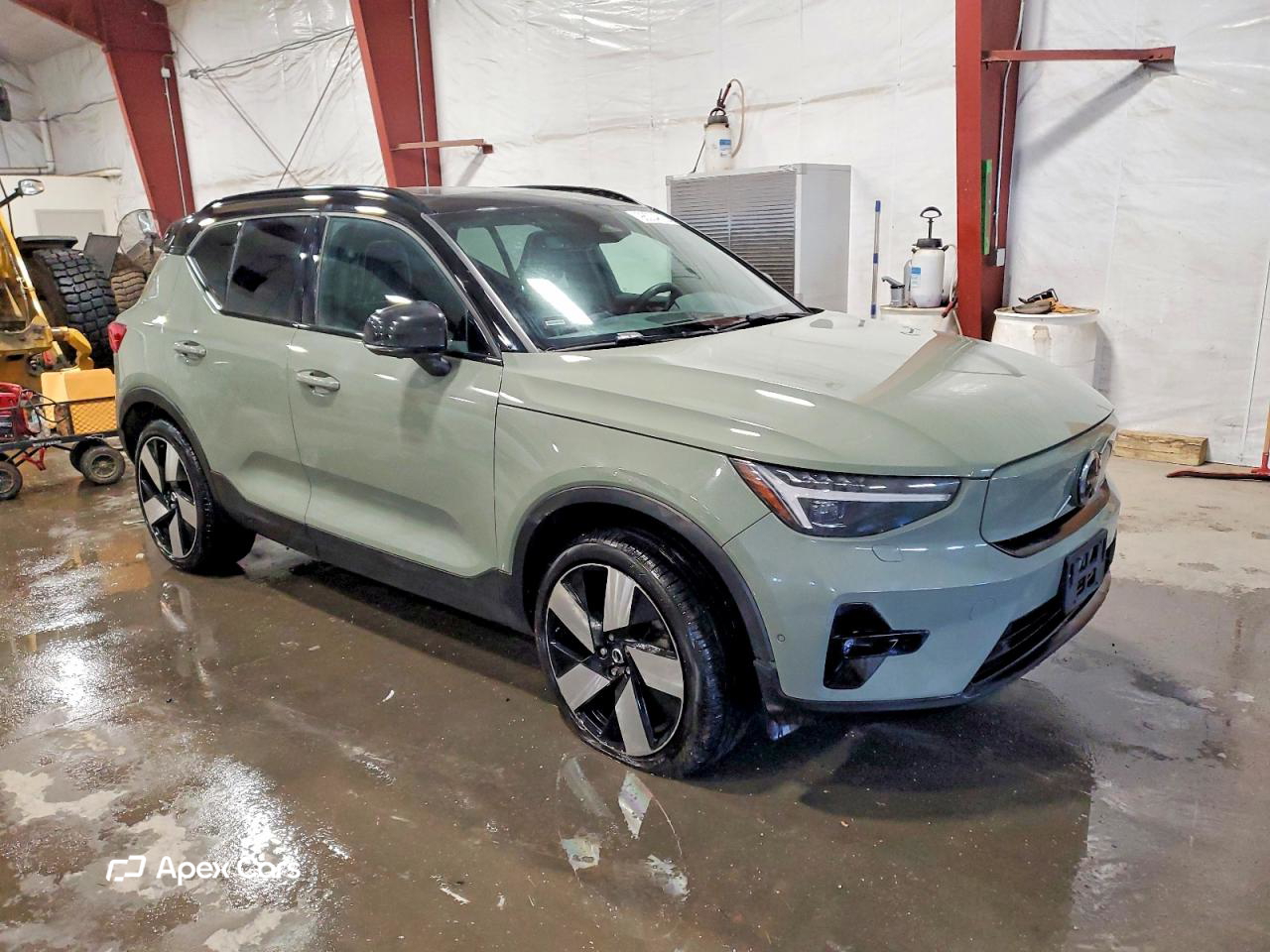 Volvo XC40 2024
