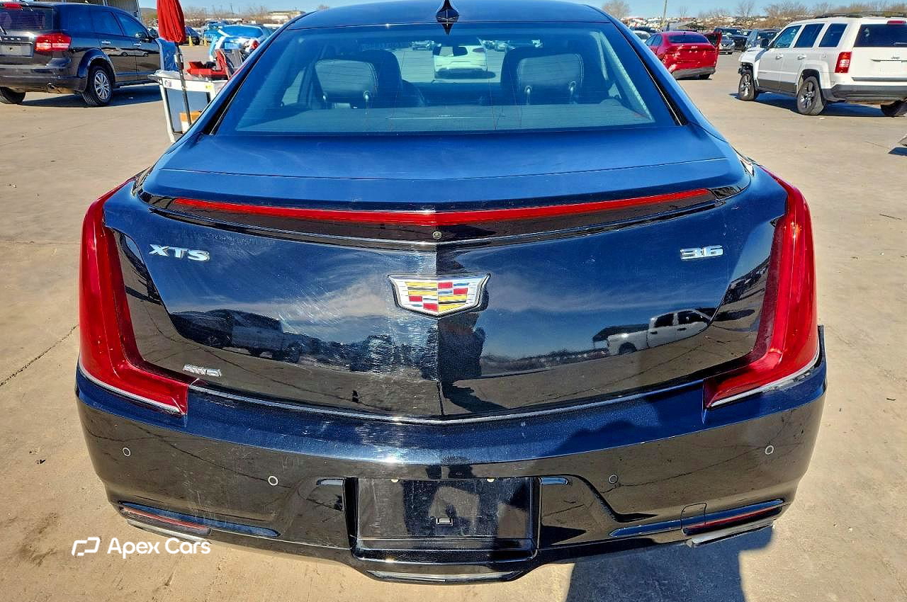Cadillac XTS 2018