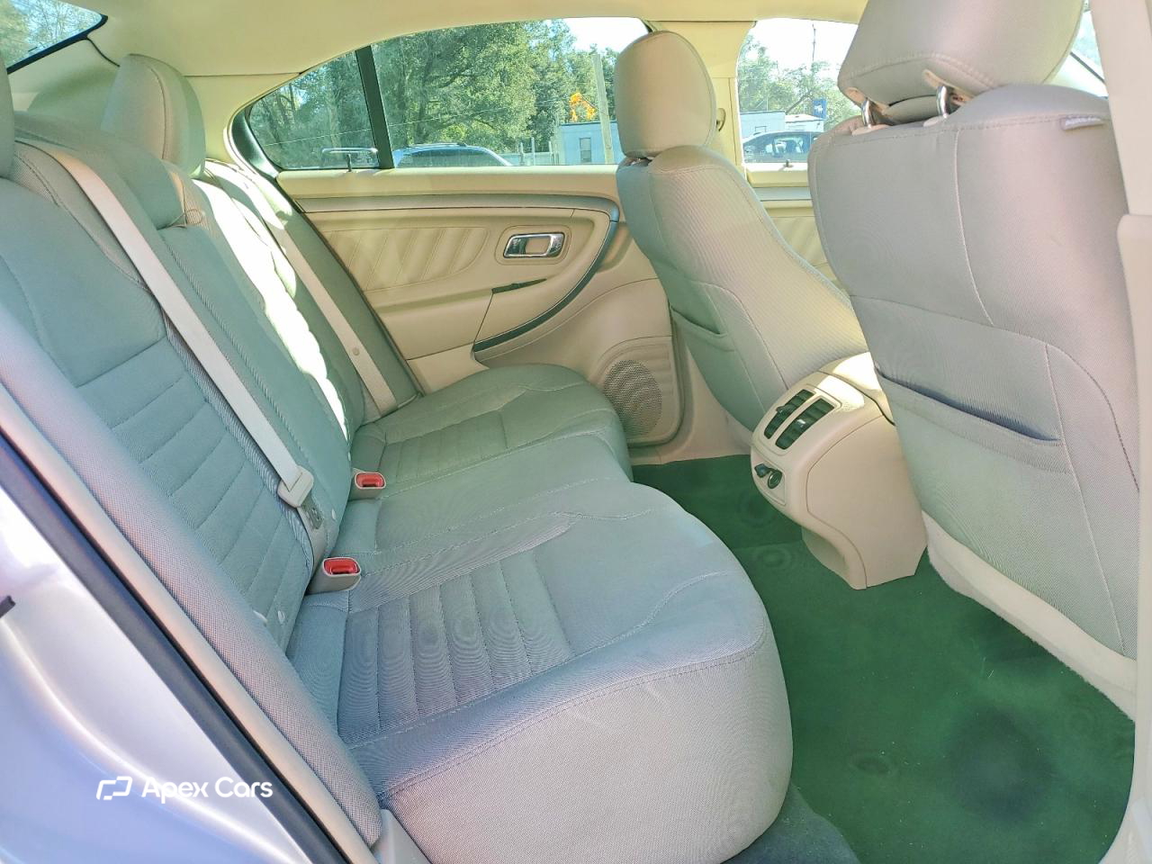 Ford Taurus 2013