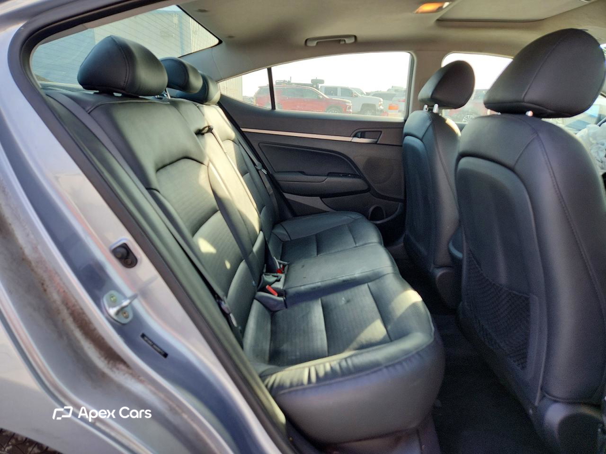 Hyundai Elantra 2017