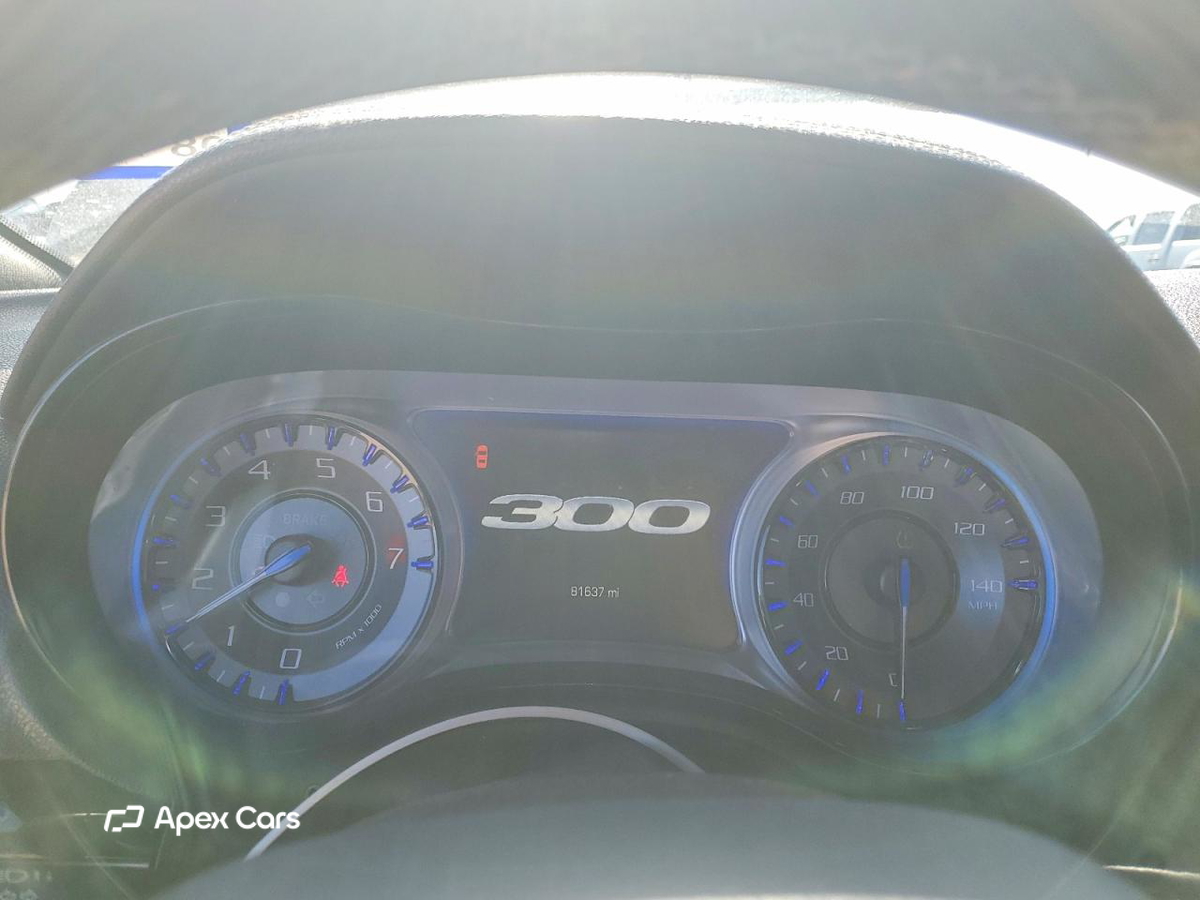 Chrysler 300 2017
