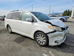 Toyota Sienna 2011