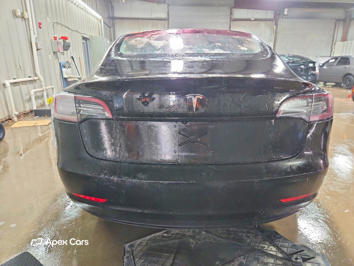 Tesla Model 3 2018