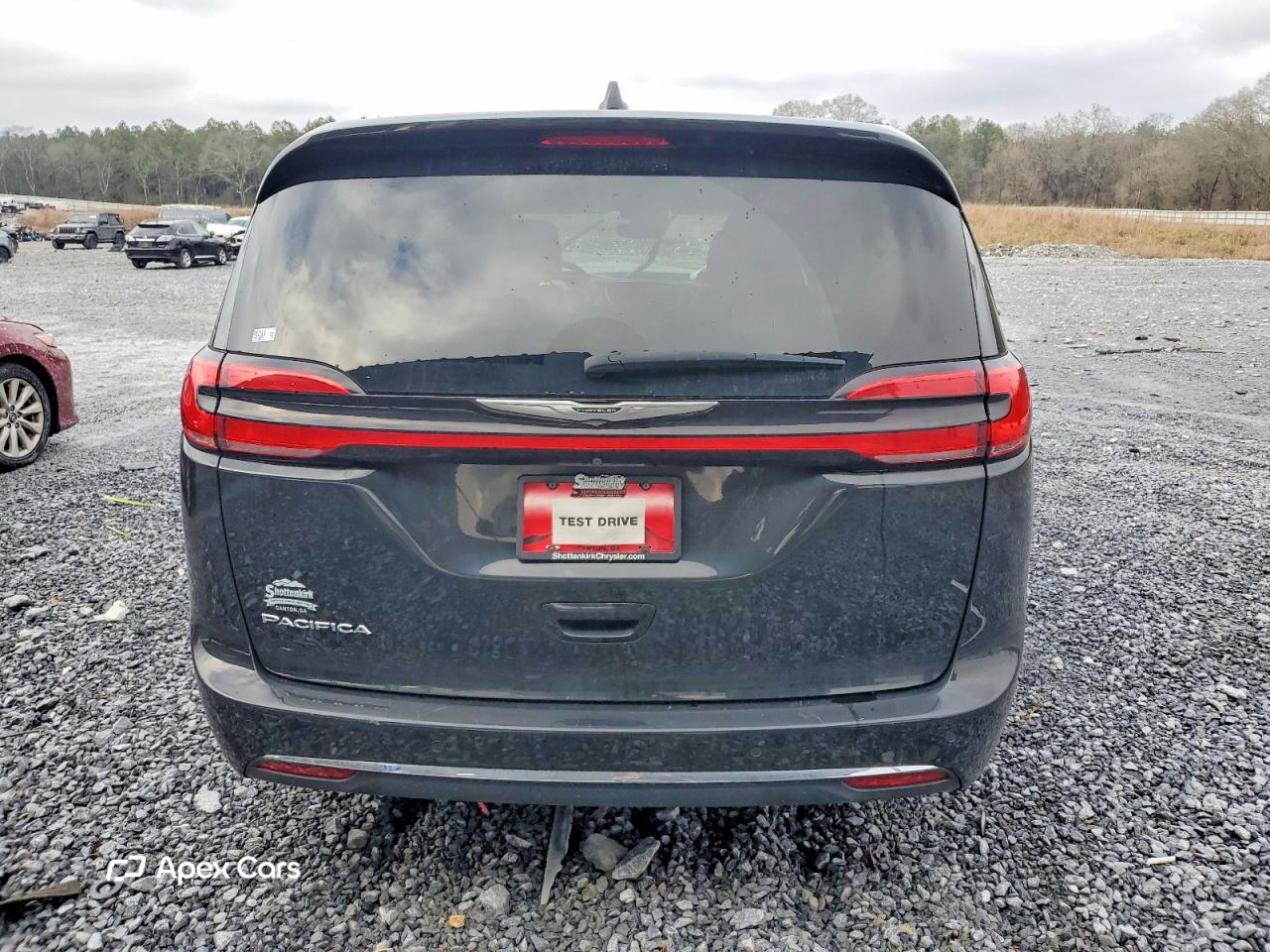 Chrysler Pacifica 2023