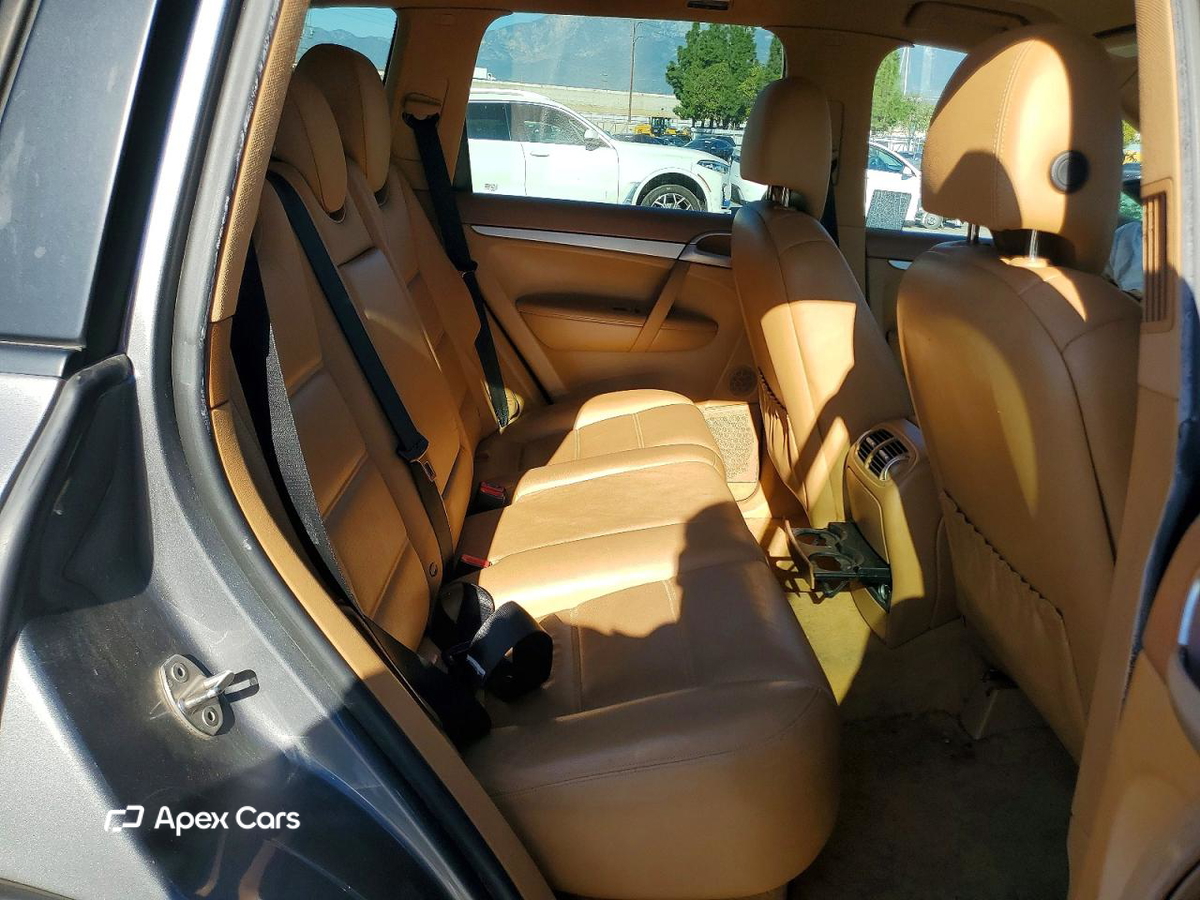 Porsche Cayenne 2010