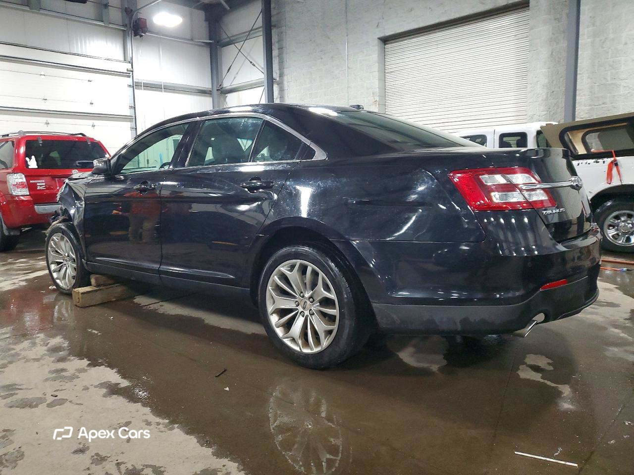 Ford Taurus 2019