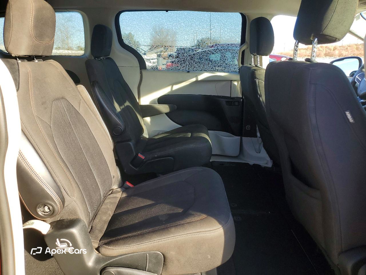 Chrysler Pacifica 2017