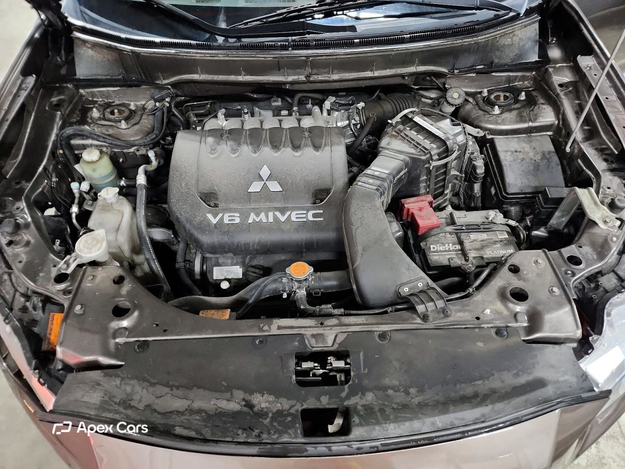 Mitsubishi Outlander 2012