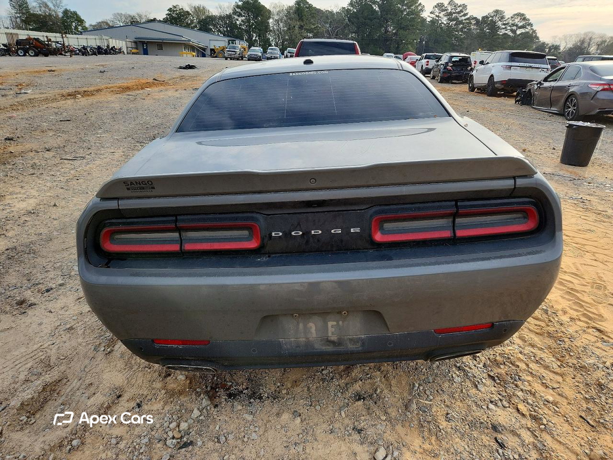 Dodge Challenger 2018