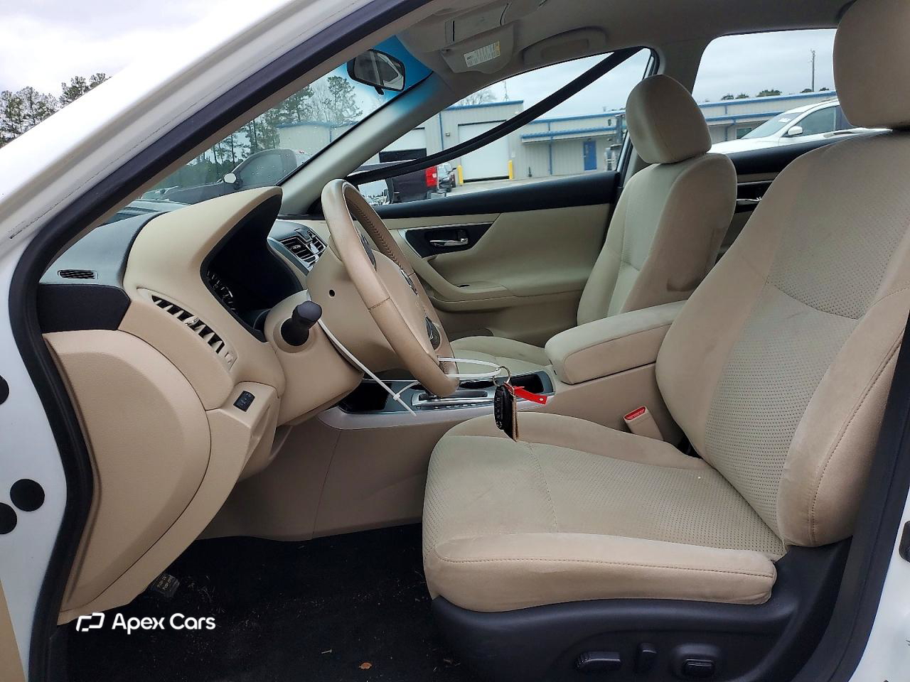 Nissan Altima 2015