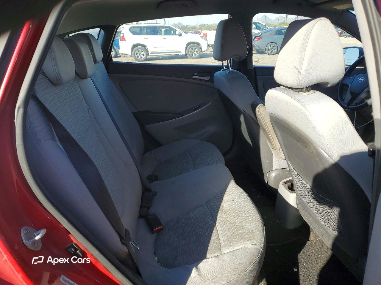 Hyundai Accent 2015