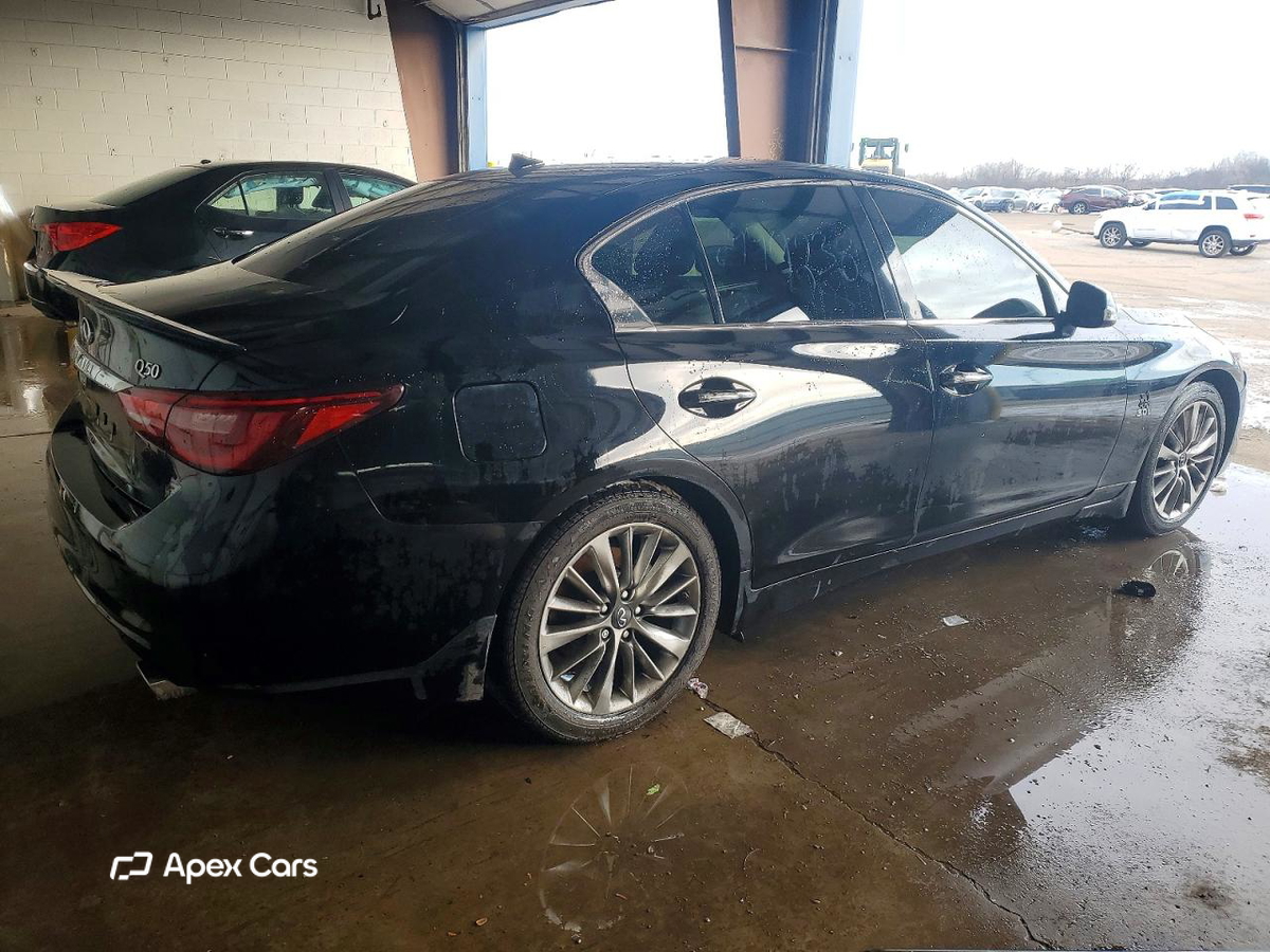 Infiniti Q50 2020