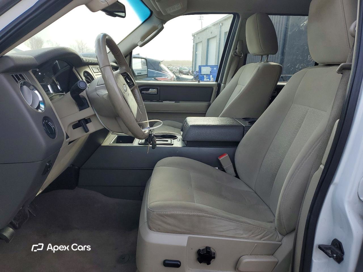 Ford Expedition 2012