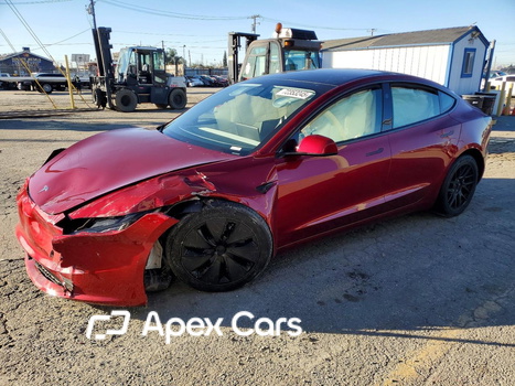 Tesla Model 3 2025 - Image 1 of 13