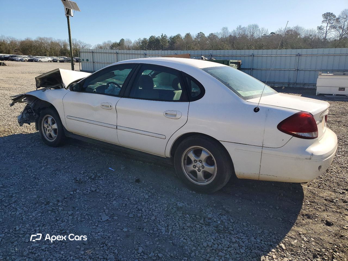 Ford Taurus 2004
