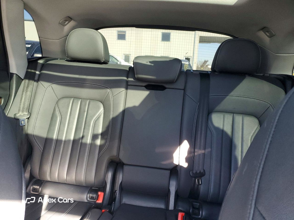 Audi Q5 2021