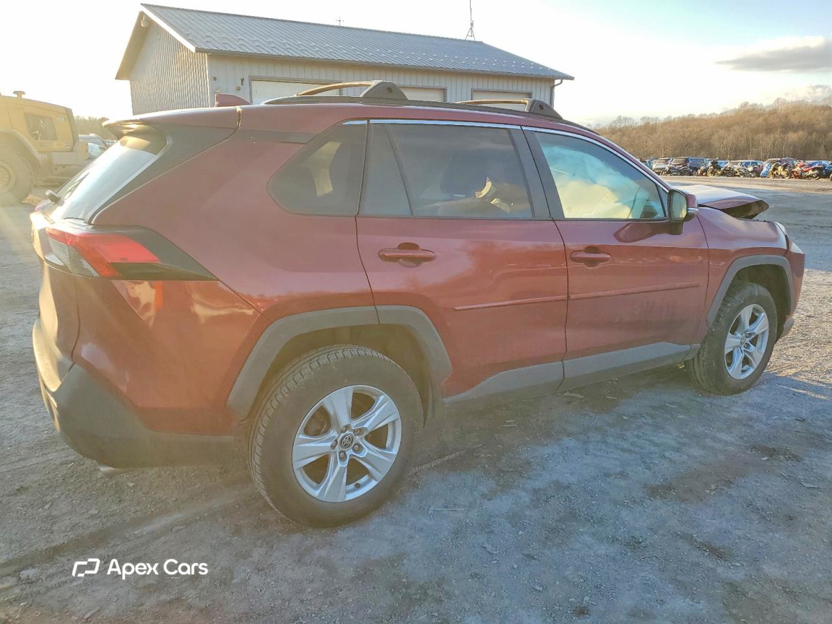 Toyota RAV 4 2021