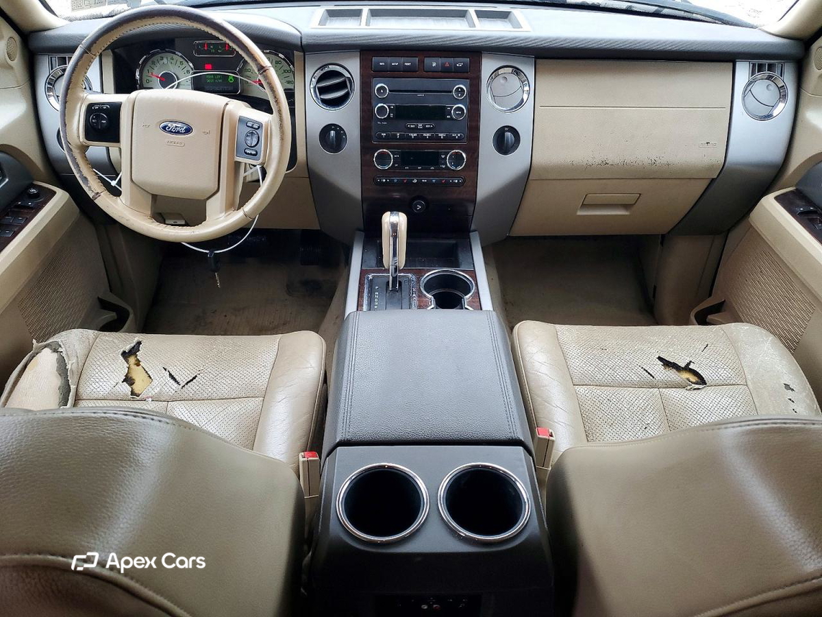 Ford Expedition 2012