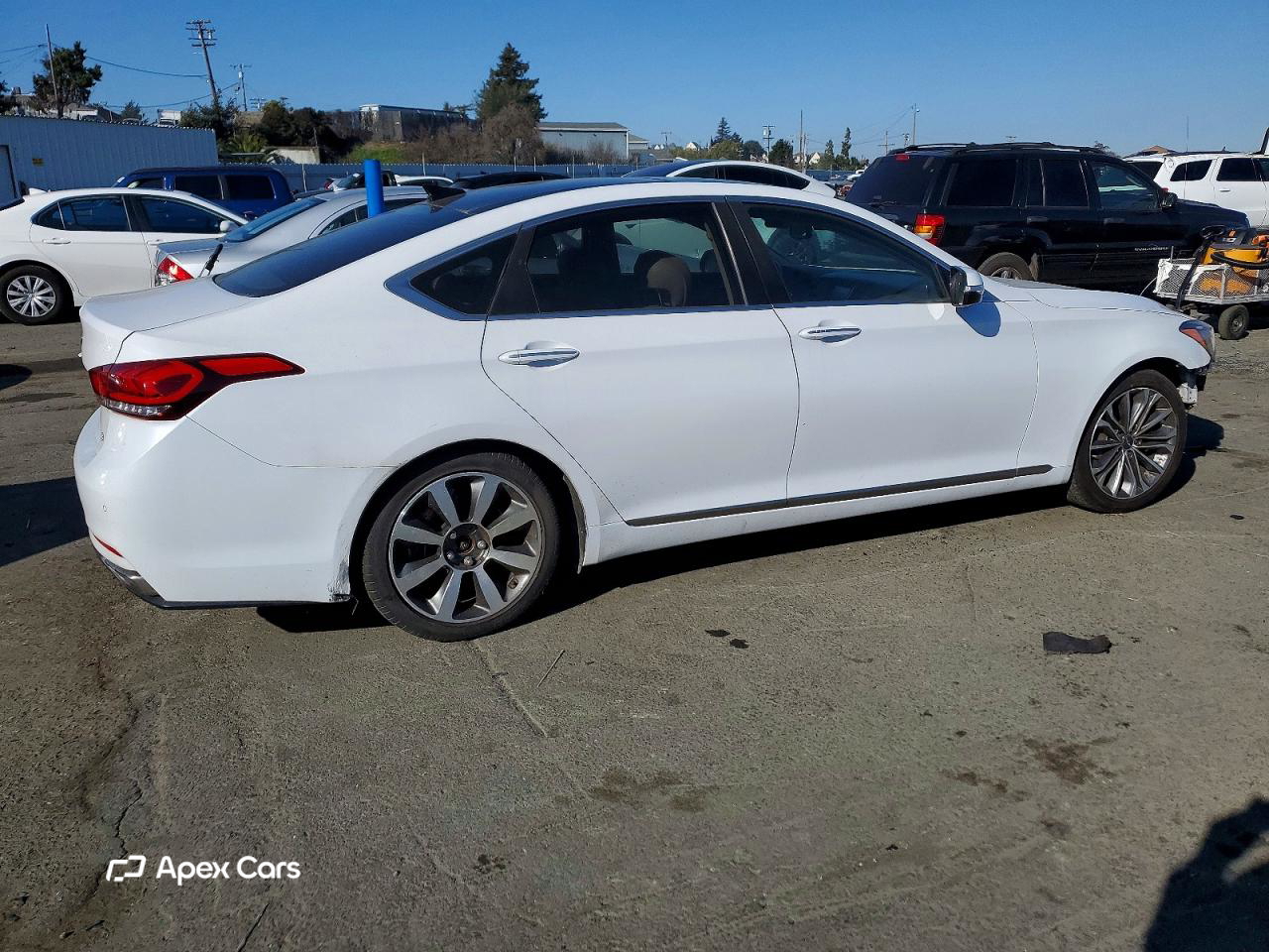 Hyundai Genesis 2015