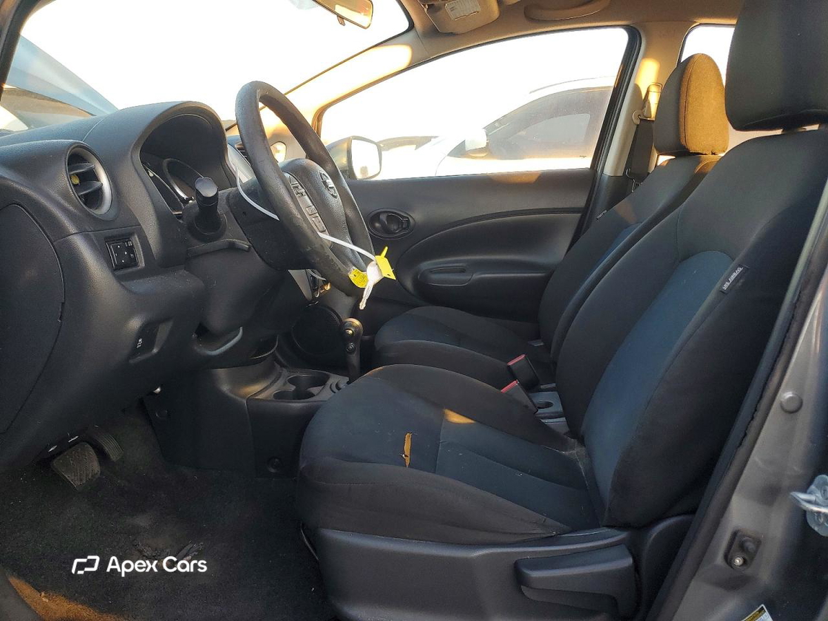 Nissan Versa 2016