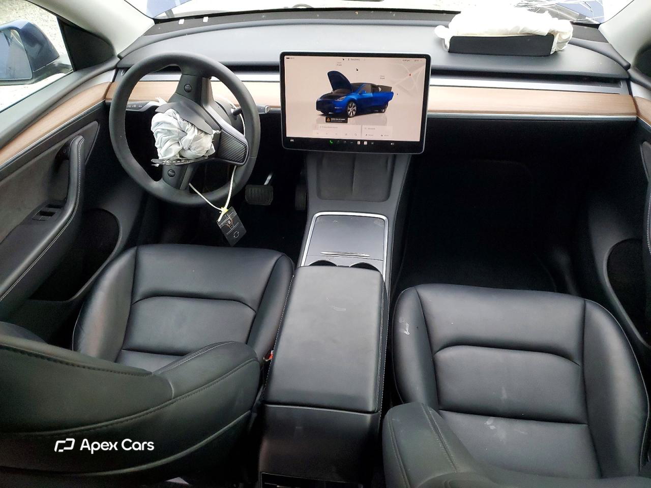 Tesla Model Y 2024