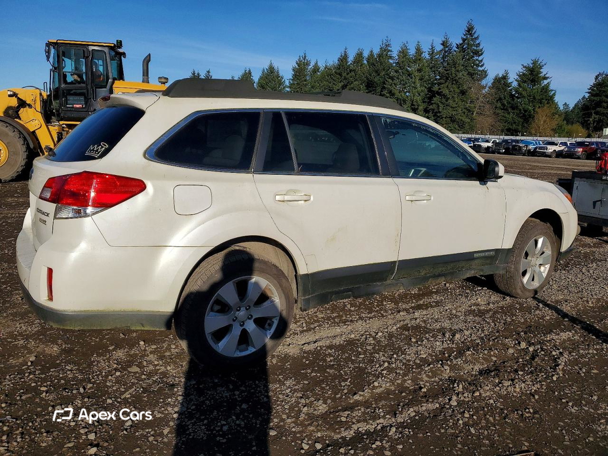 Subaru Outback 2012