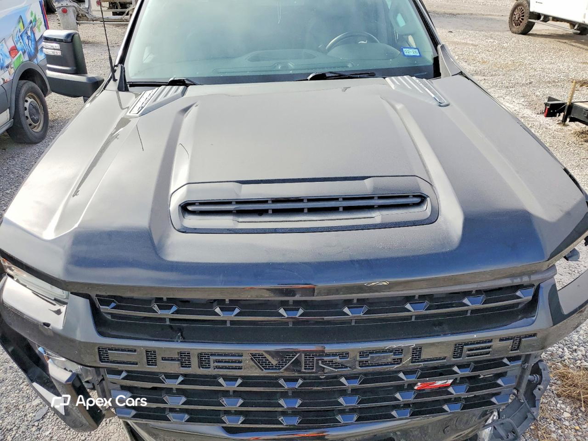 Chevrolet Silverado 2022