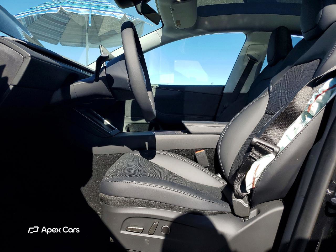 Tesla Model Y 2026