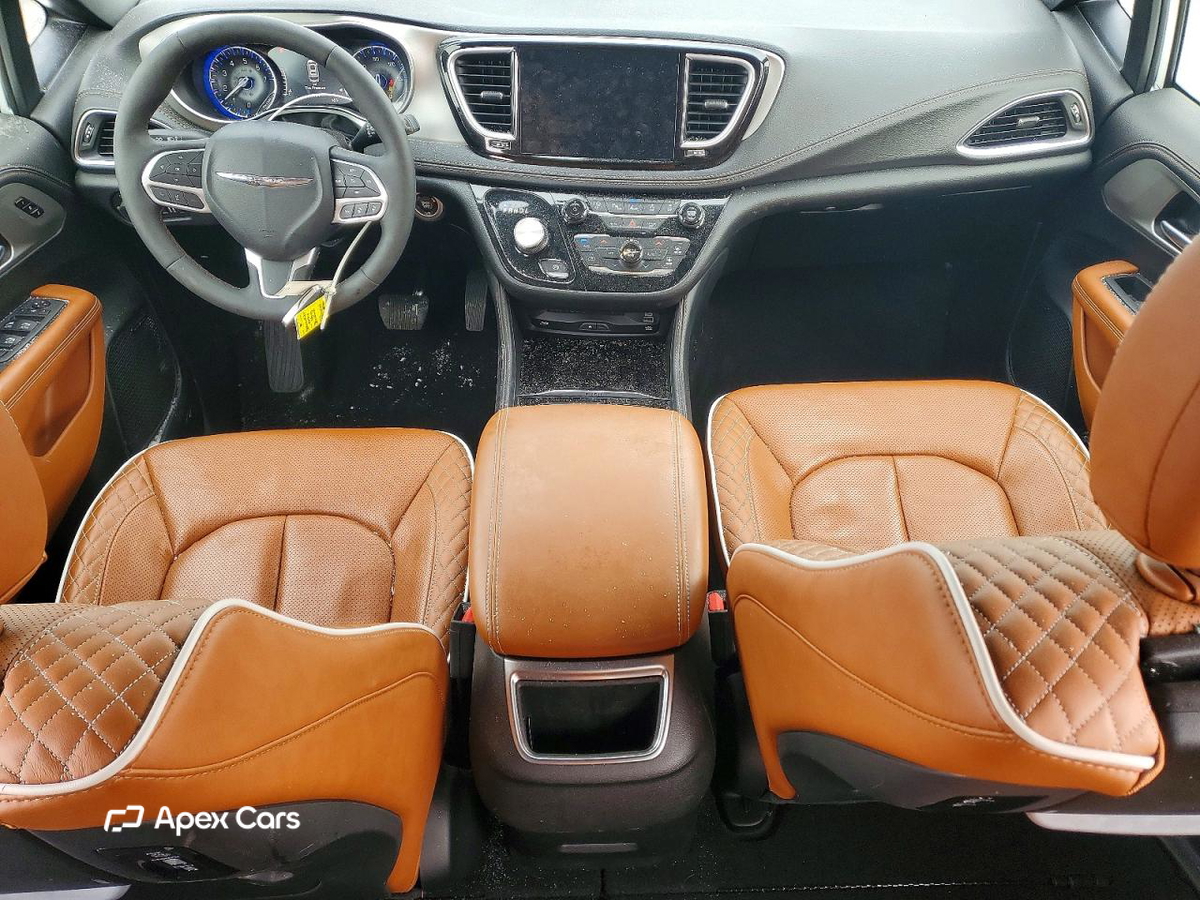 Chrysler Pacifica 2024