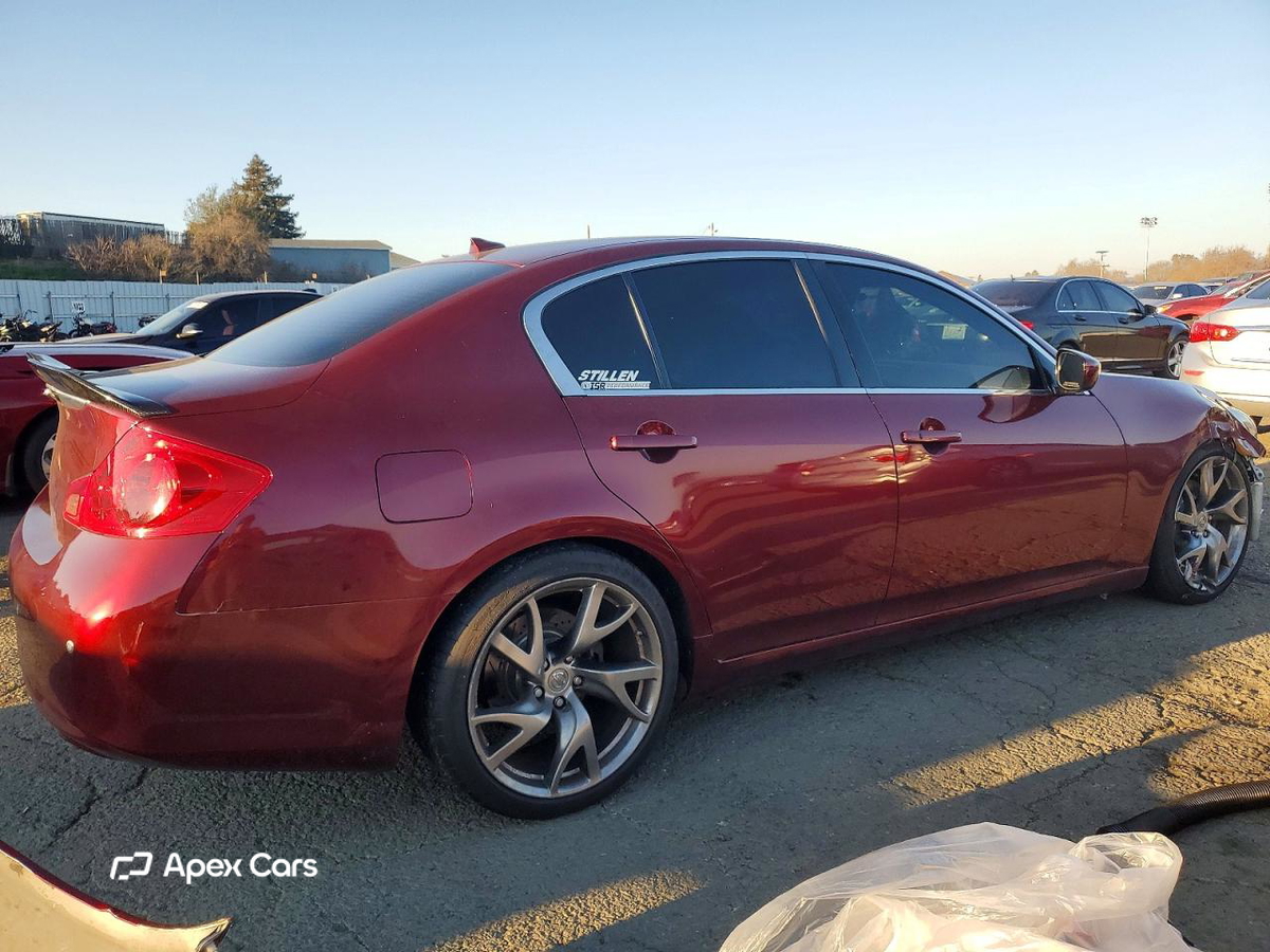Infiniti G 2013