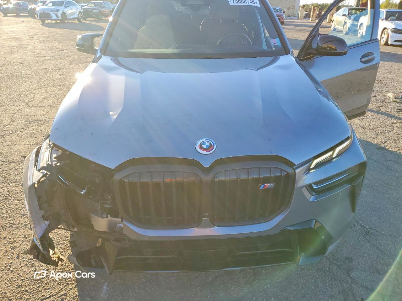 BMW X7 2023