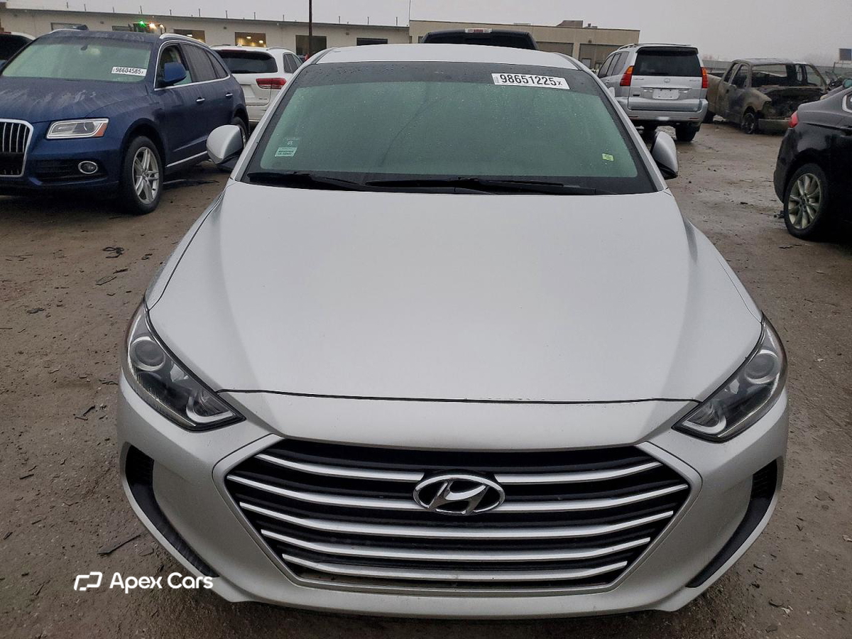 Hyundai Elantra 2018