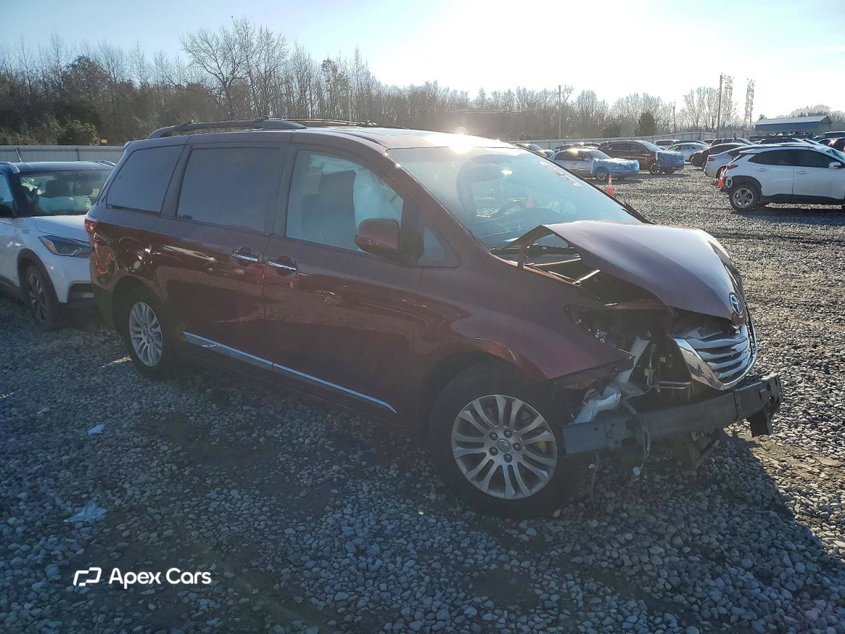 Toyota Sienna 2015