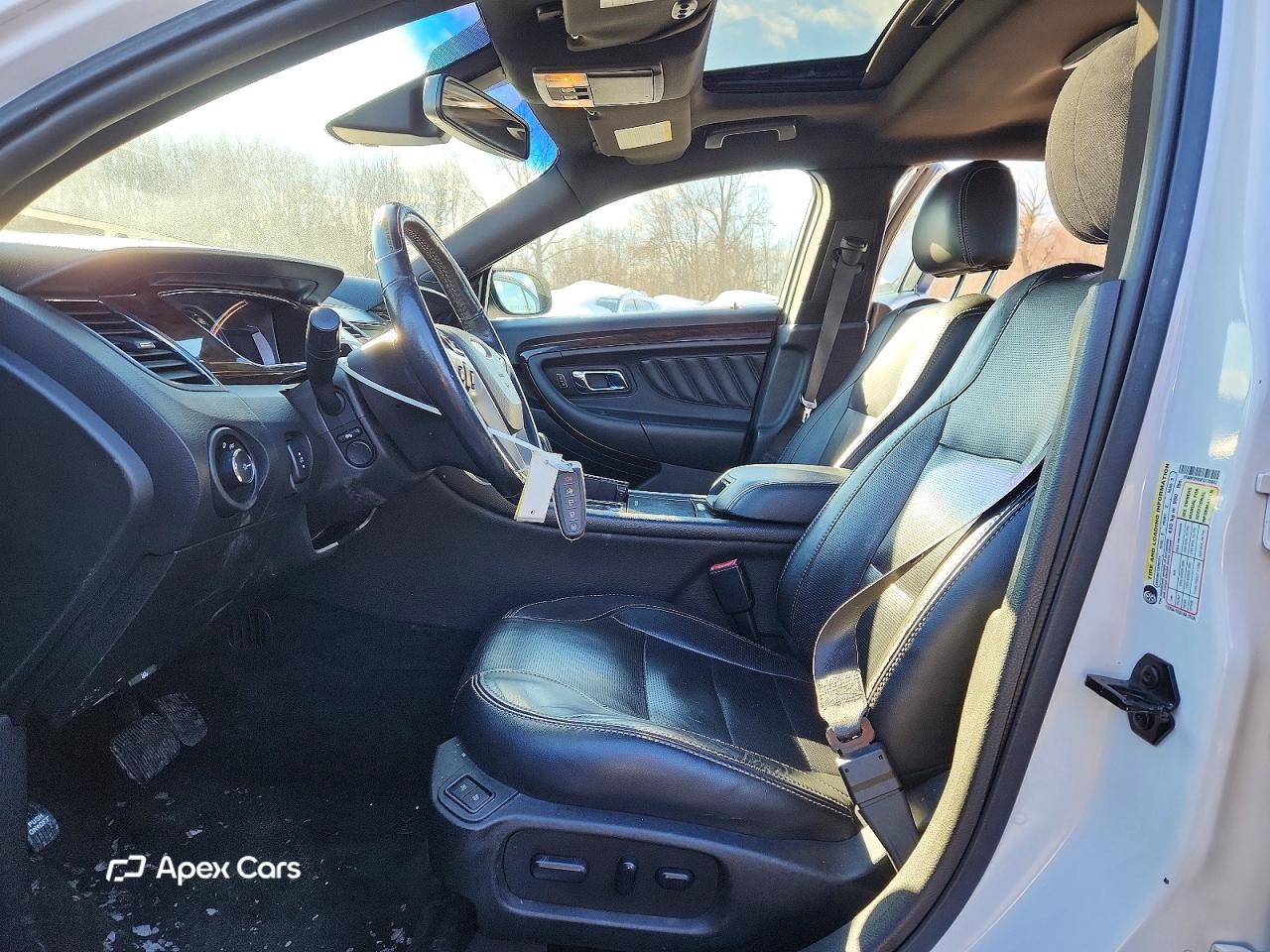 Ford Taurus 2015