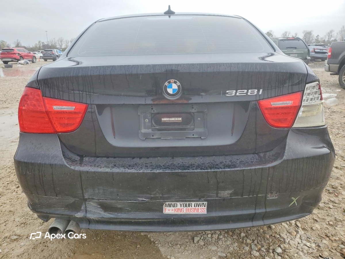 BMW Series 3 2011