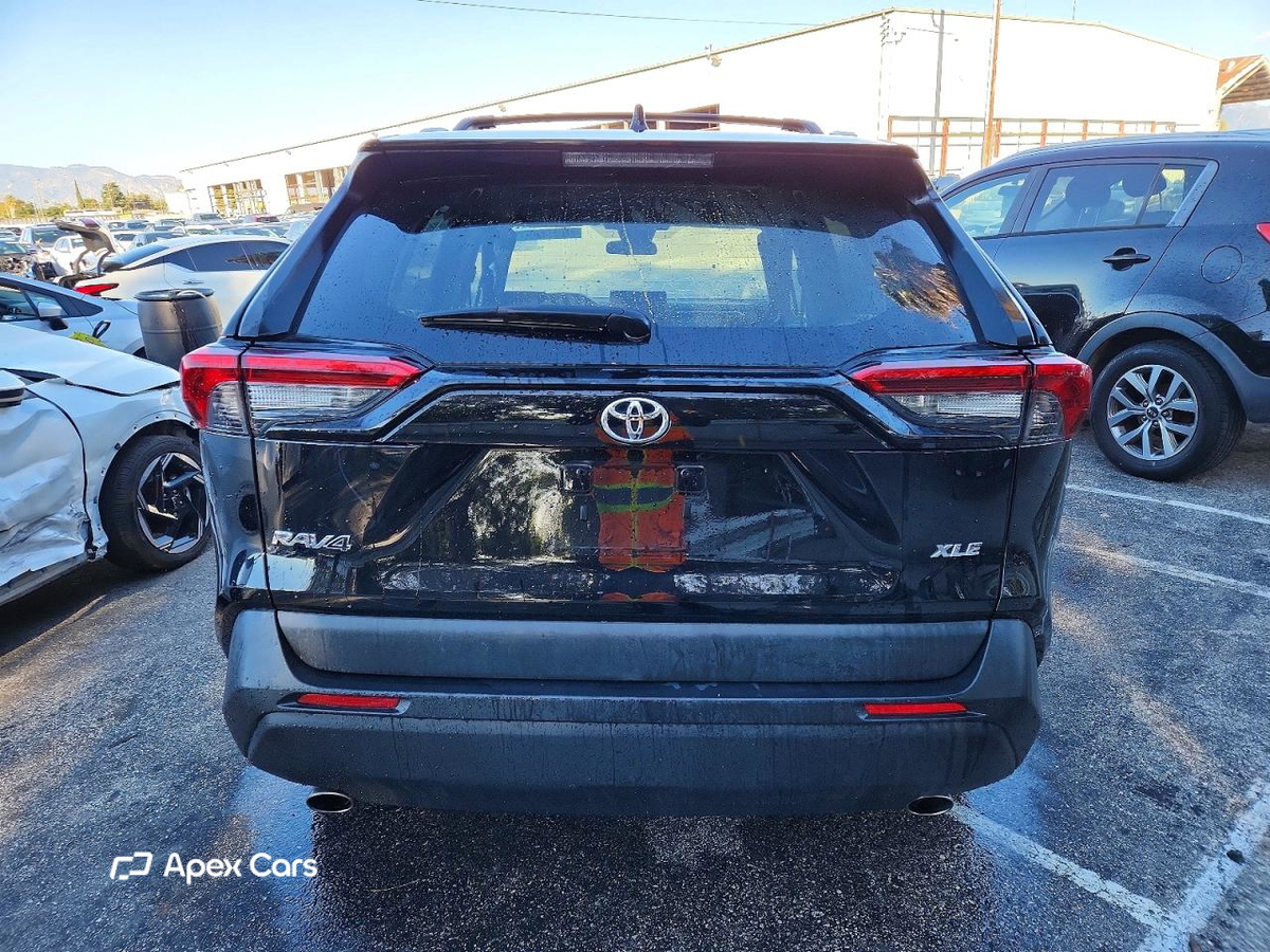 Toyota RAV 4 2021