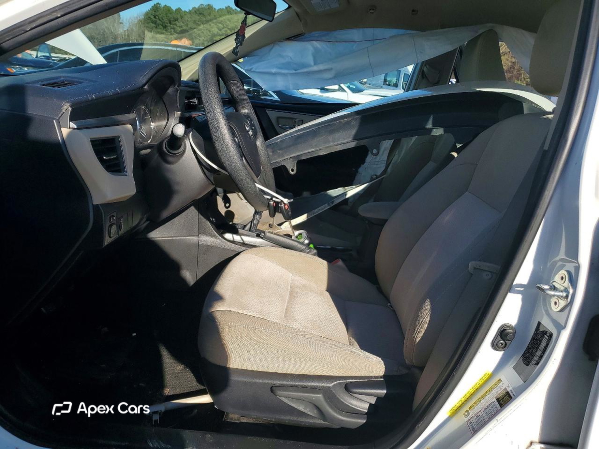 Toyota Corolla 2015