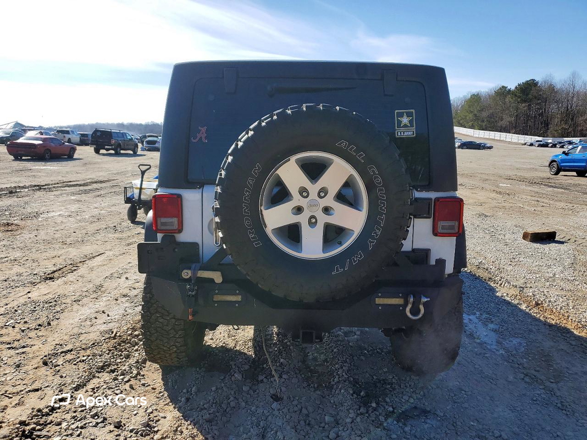 Jeep Wrangler 2013