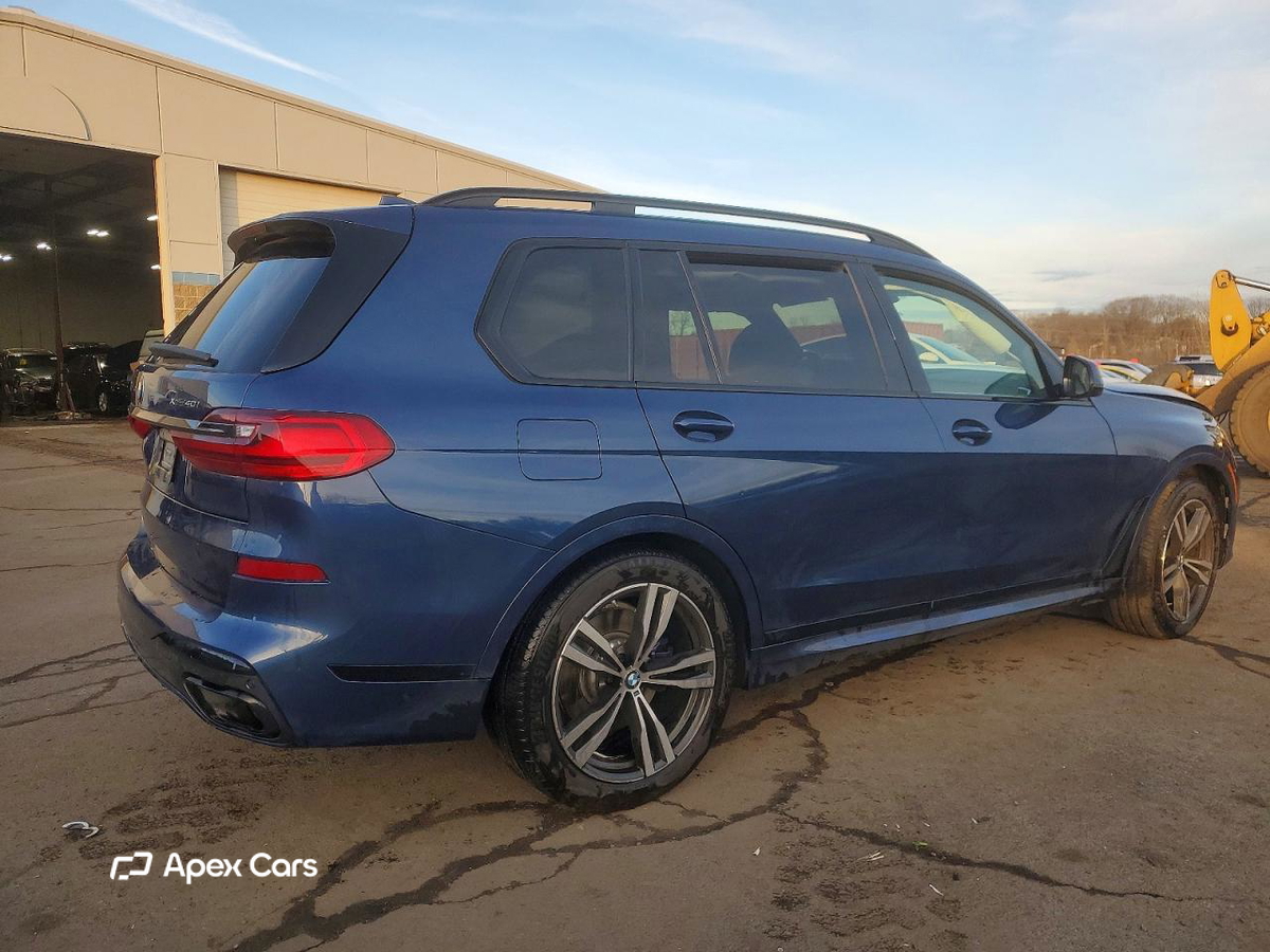 BMW X7 2022