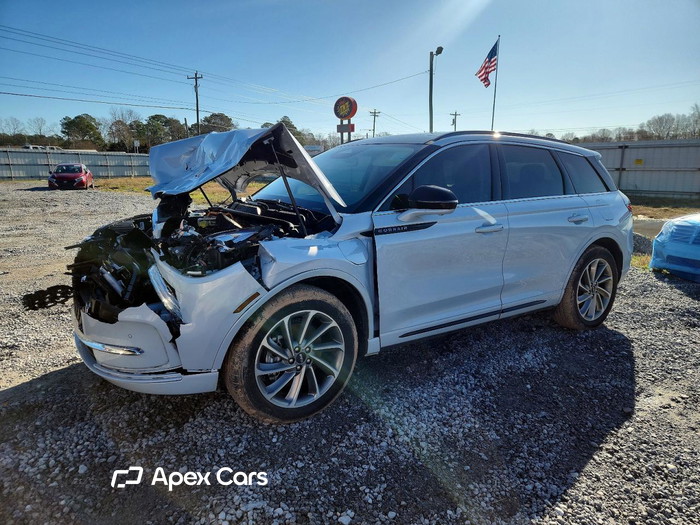2025 Lincoln Corsair - Image 1 of 5