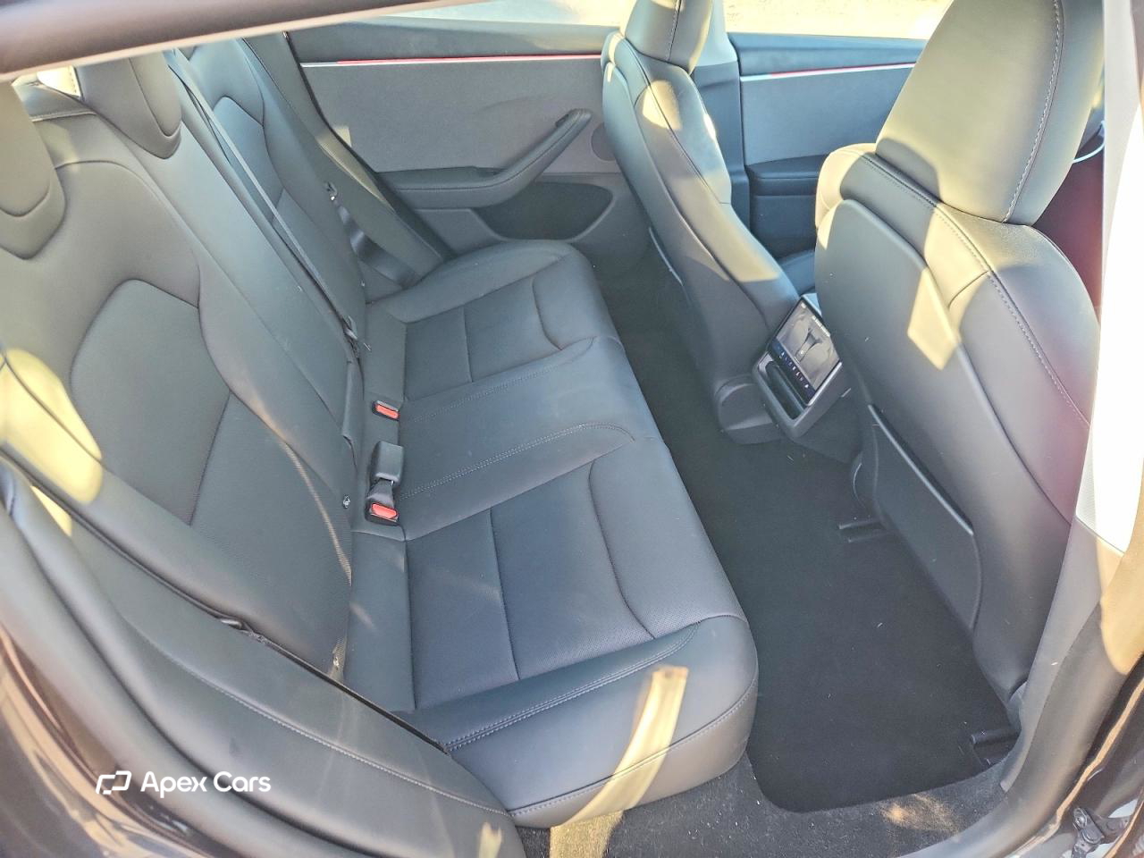 Tesla Model 3 2025