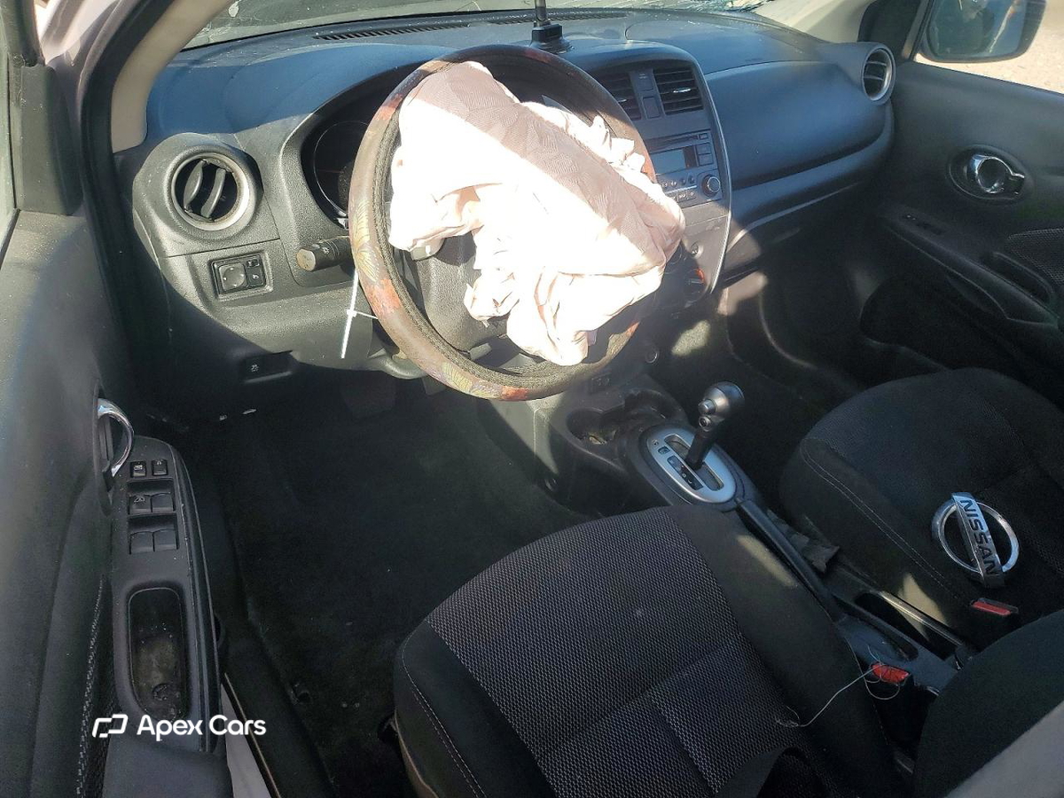 Nissan Versa 2018