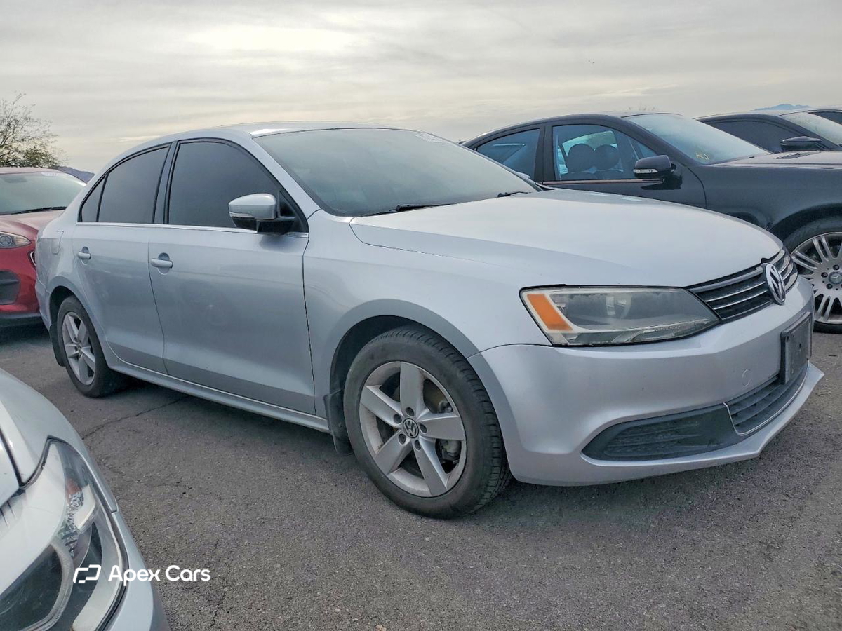 Volkswagen Jetta 2013