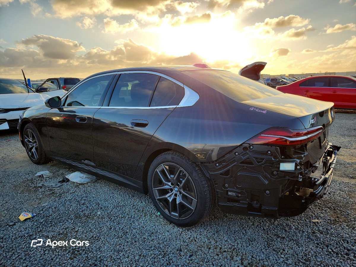 BMW i5 2026