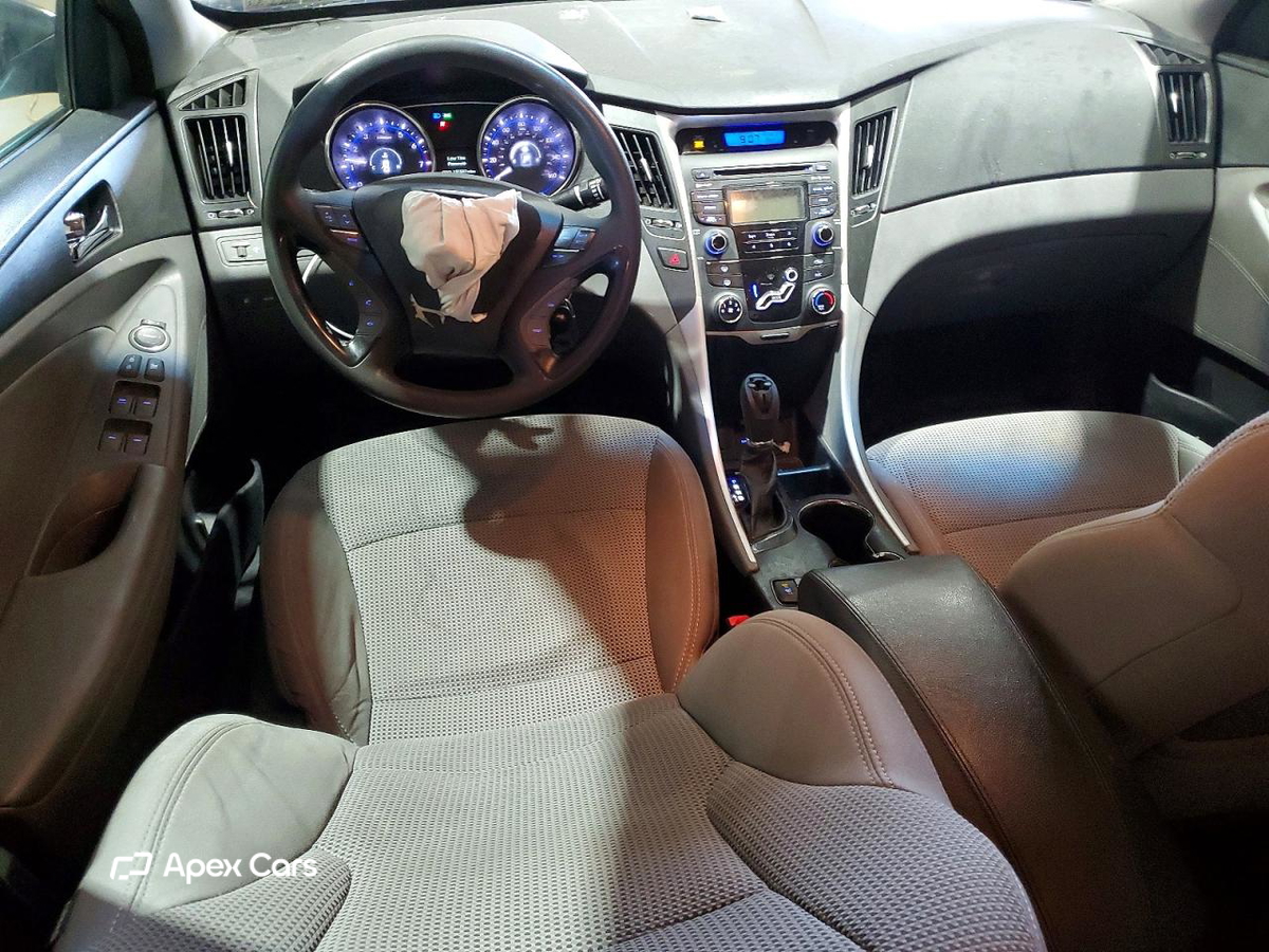 Hyundai Sonata 2013